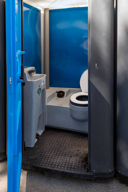 Best Luxury portable toilet rental  in Greenfield, CA